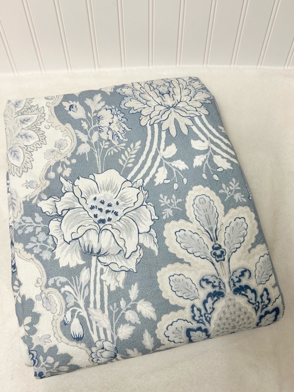 Pottery Barn Kravet Arboretum Petite Floral Reversible Duvet Cover - Picture 2 of 6